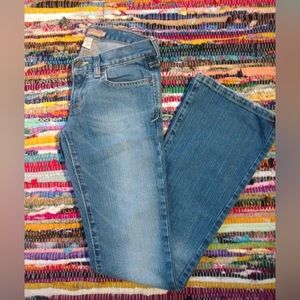 Abercrombie and fitch boot cut jeans! Super cute